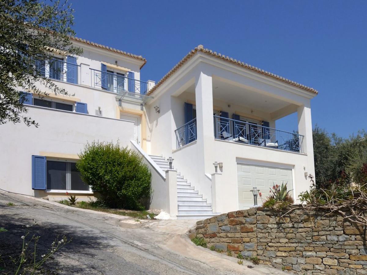 Beautiful Villa In Finikounda Near The Seabeach Esterno foto